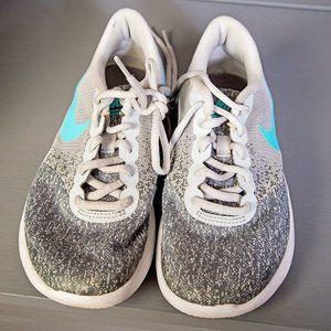 Girl's Gently Worn Nike's